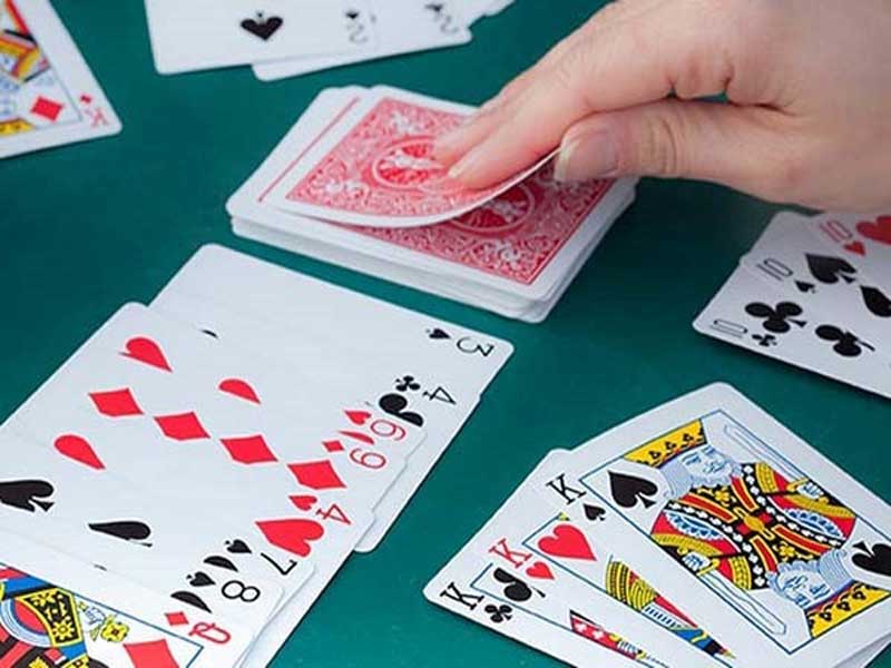 cách chơi bài phỏm chi tiết cho newbie