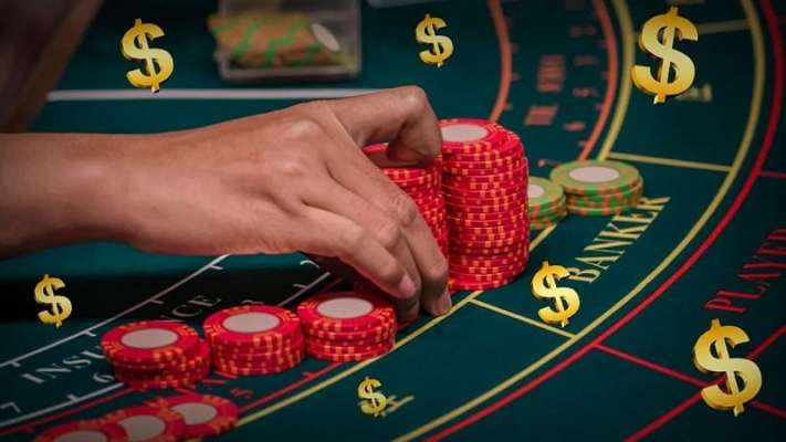 Các bàn chơi Baccarat không hoạt động thường xuyên
